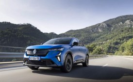 Renault e i segreti del super-ibrido da 300 cv